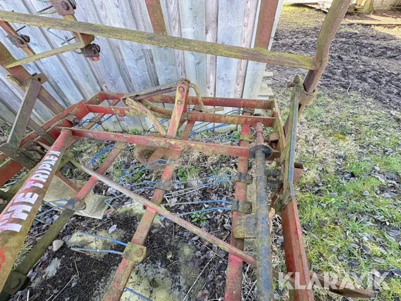 Billede 11 - Strigle + gårdspladsrive Kongskilde Tripple - K