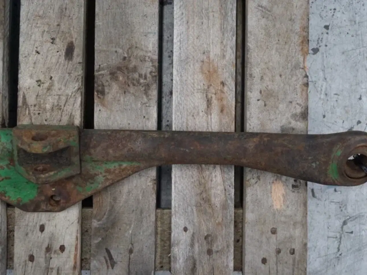 Billede 6 - John Deere 2450 R.H. Liftarm AL26682