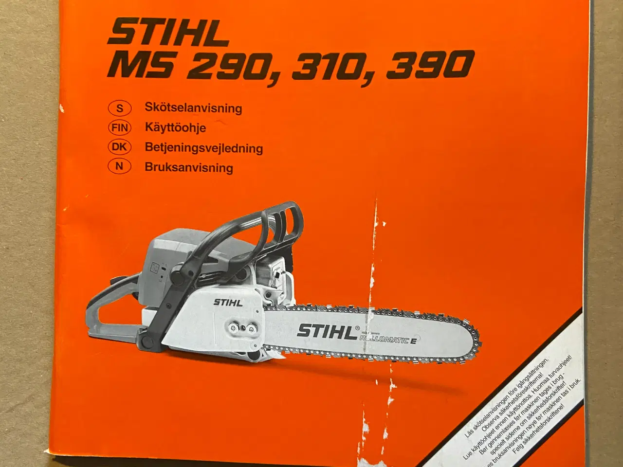 Billede 1 - Stihl motorsav instruktionsbog