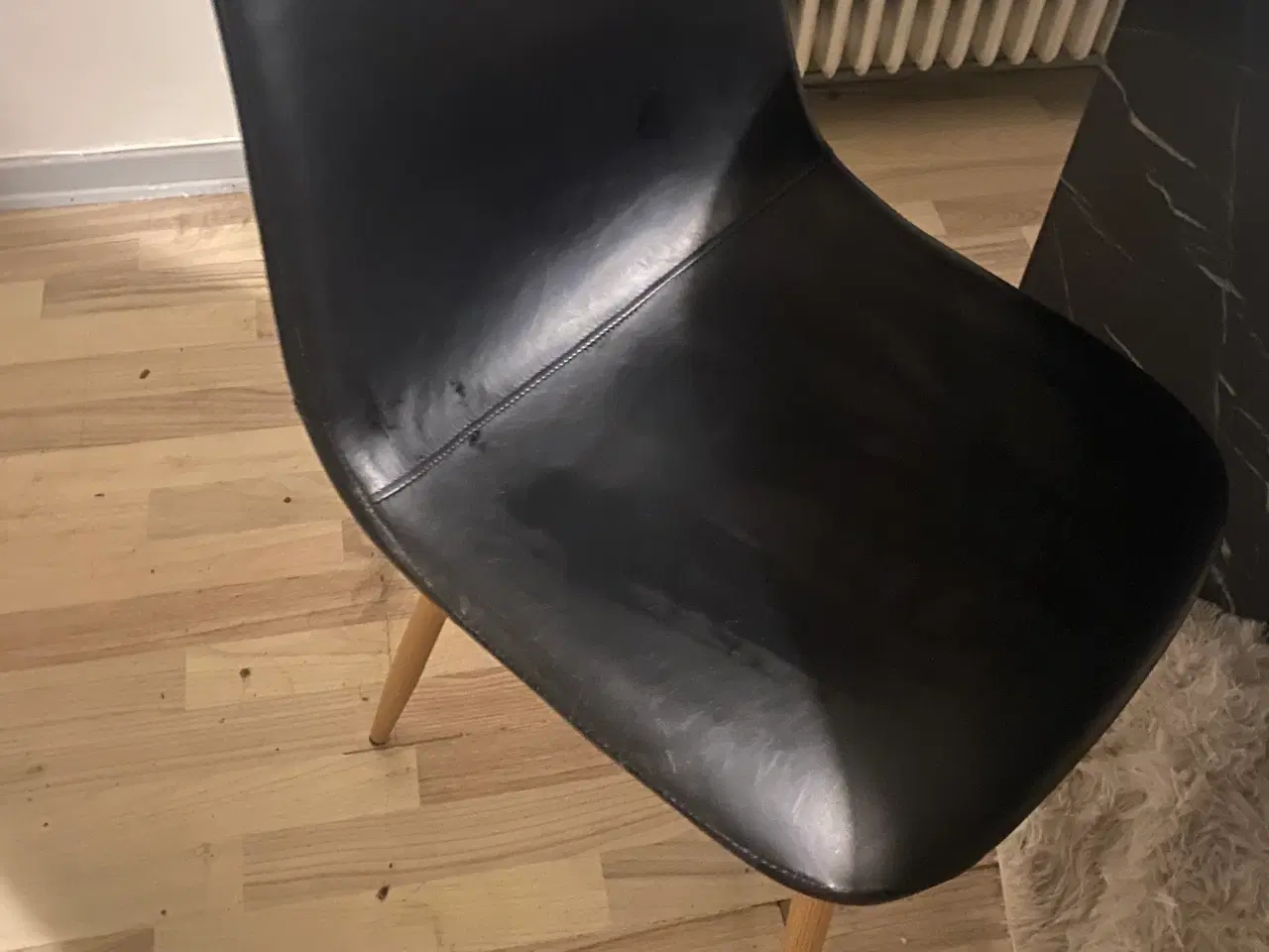 Billede 4 - Marmor bord i sort fra Jysk