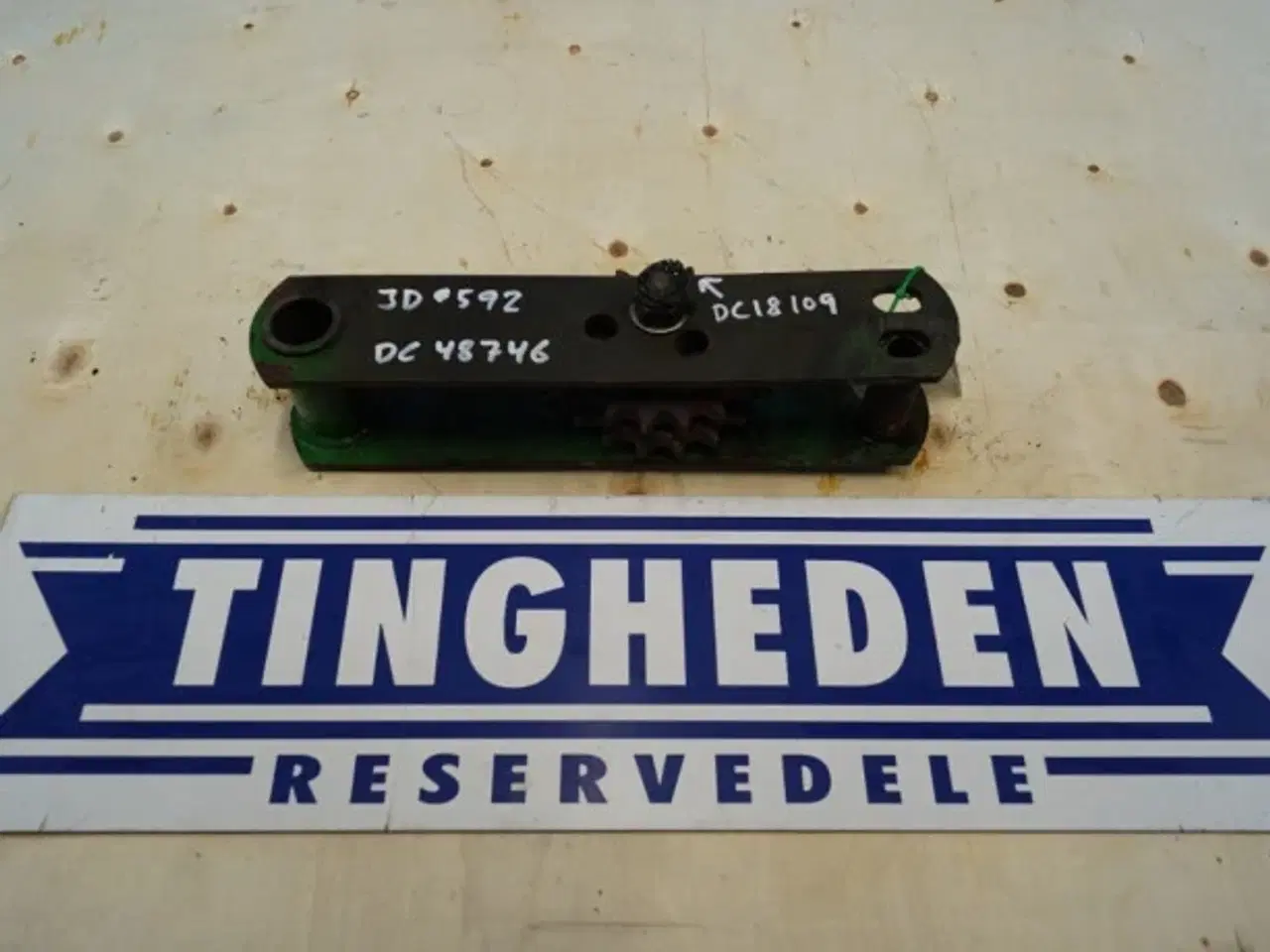 Billede 1 - John Deere 592 Stramme Tandhjul DC48746
