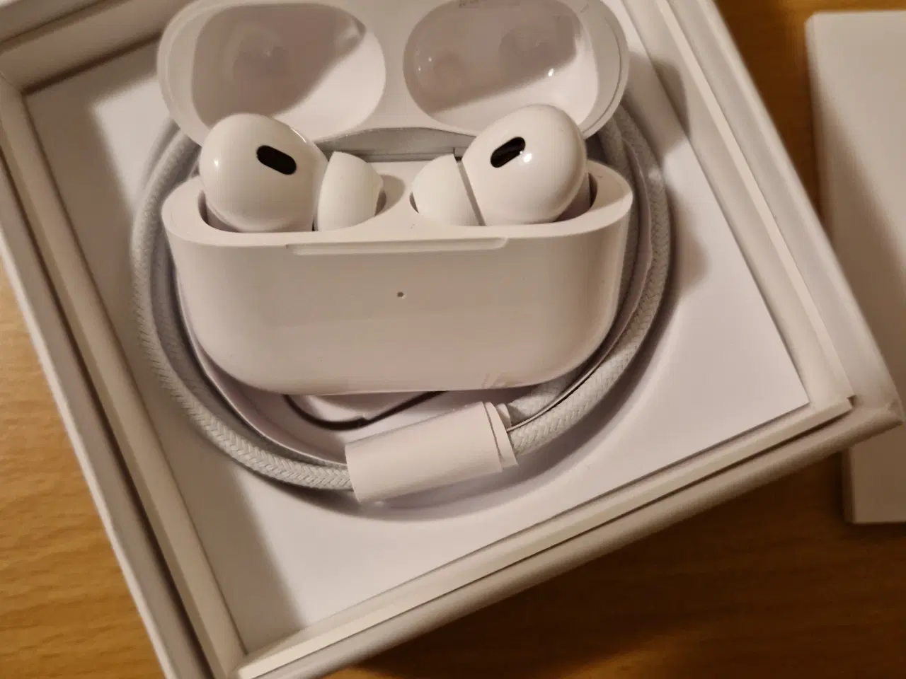 Billede 2 - Apple Airpods Pro 2nd Gen Perfekt