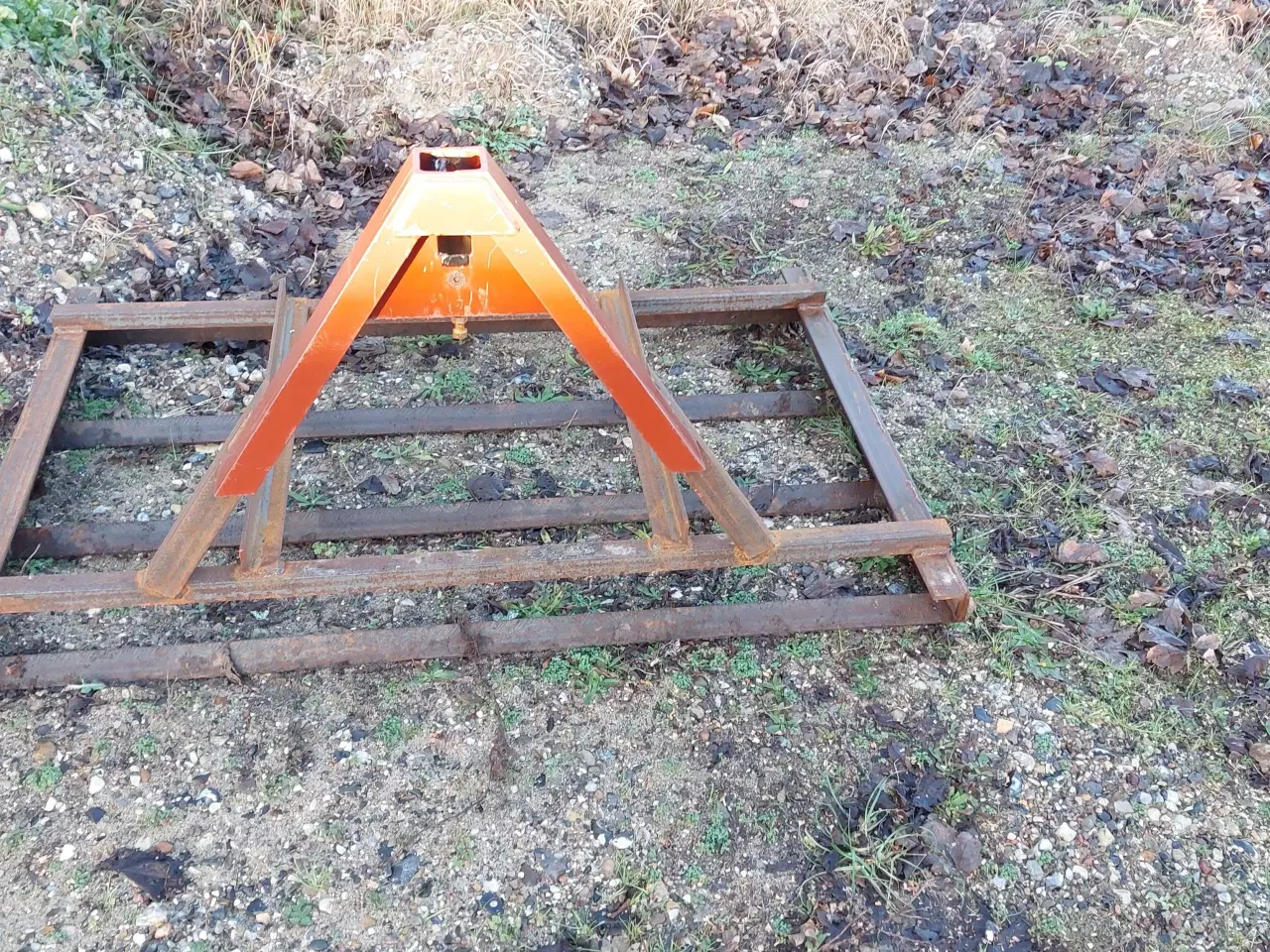 Billede 1 - Afretter til græsplæne