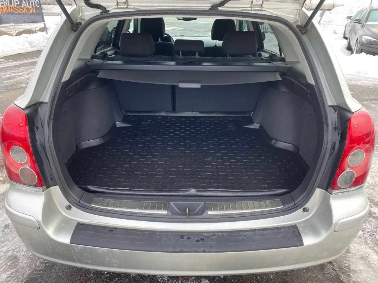 Billede 5 - Toyota Avensis 1,8 Linea Terra 129HK Stc