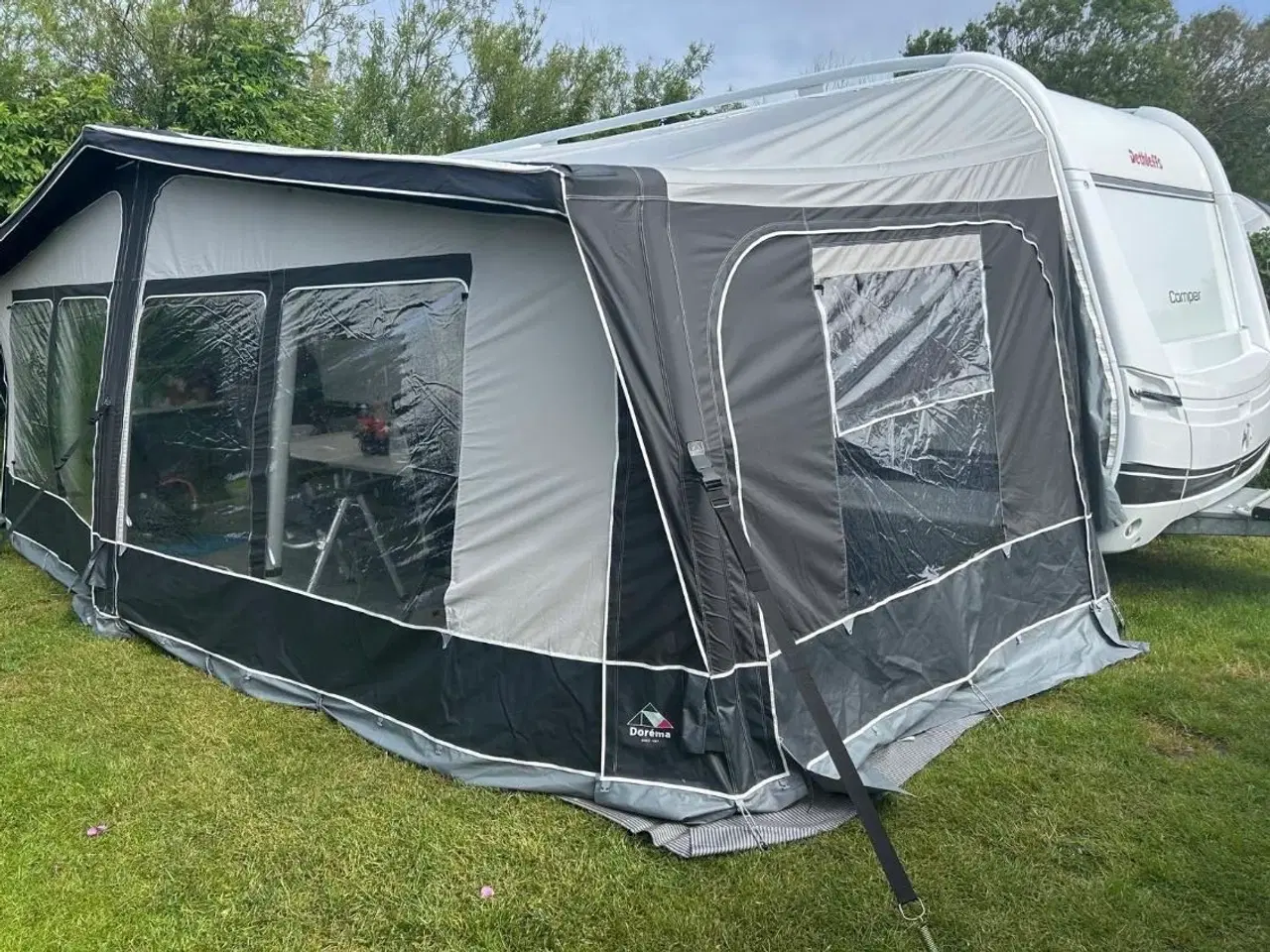 Billede 11 - Snow Plus Camper–  i topstand, fuldt udstyret.