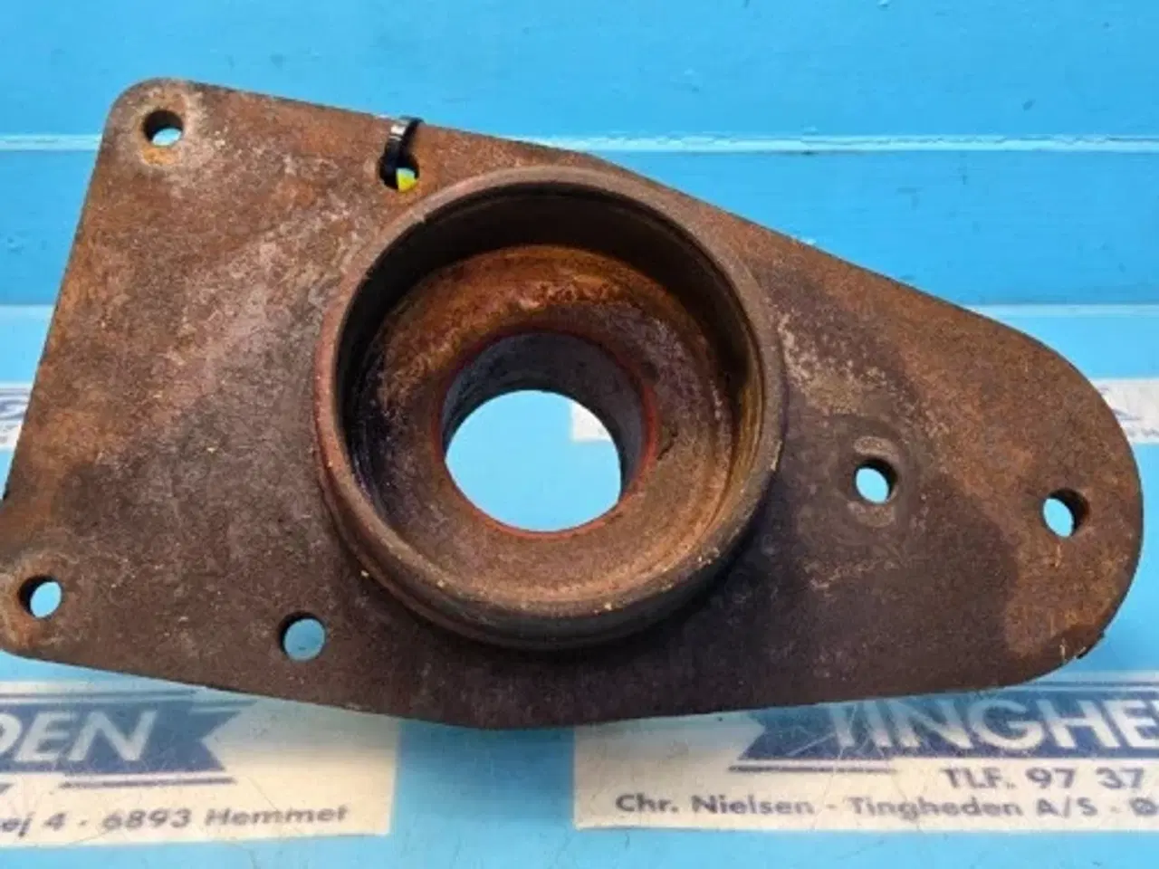 Billede 7 - New Holland TX68 Flange 84004990