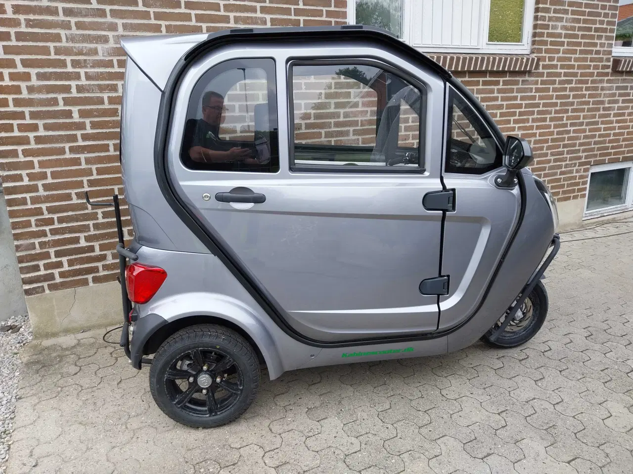 Billede 1 - Næsten ny Bach 26 S125 Kabinescooter til halv pris