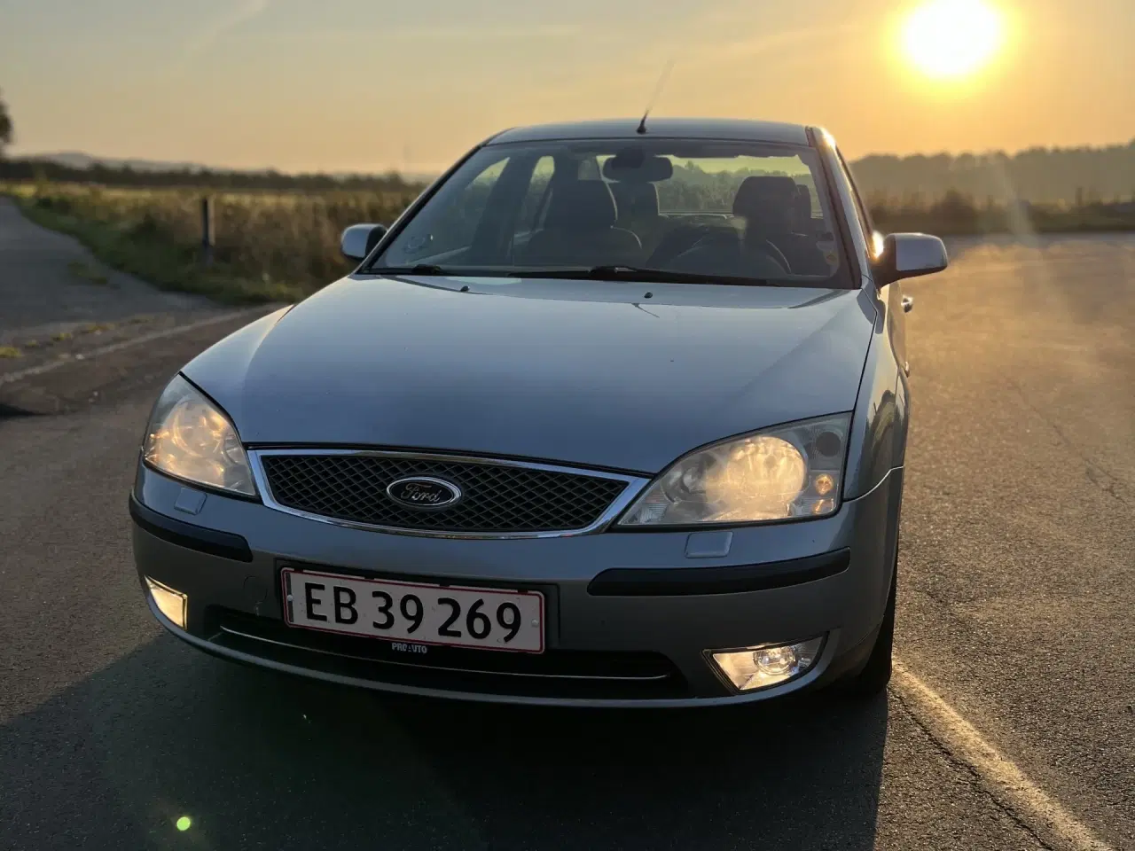 Billede 6 - Ford Mondeo 2,5  V6 170 Ghia 