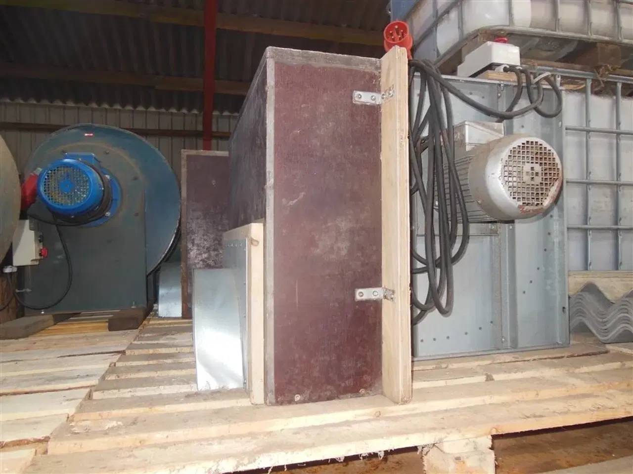 Billede 3 - - - - 3 hk, 1 stk. tilbage