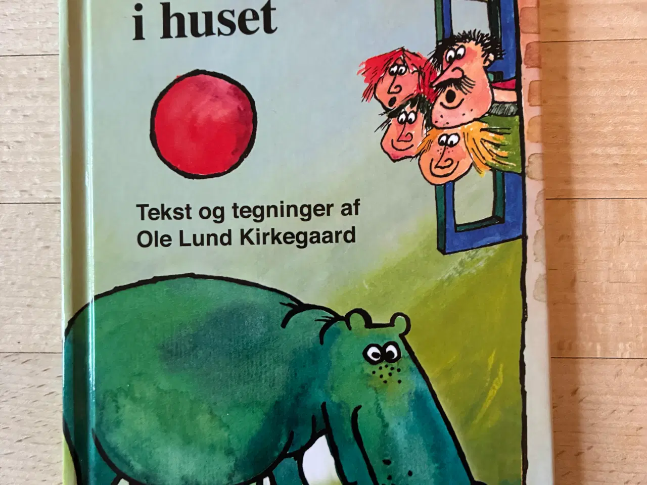 Billede 1 - En flodhest i huset, Ole Lund Kirkegaard