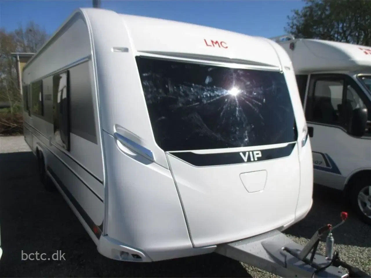 Billede 1 - 2022 - LMC Exquisit 695