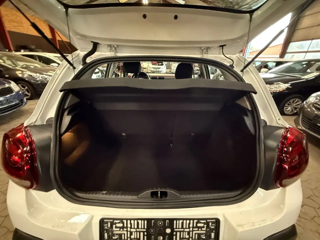 Billede 9 - Citroën C3 1,6 BlueHDi 75 Iconic