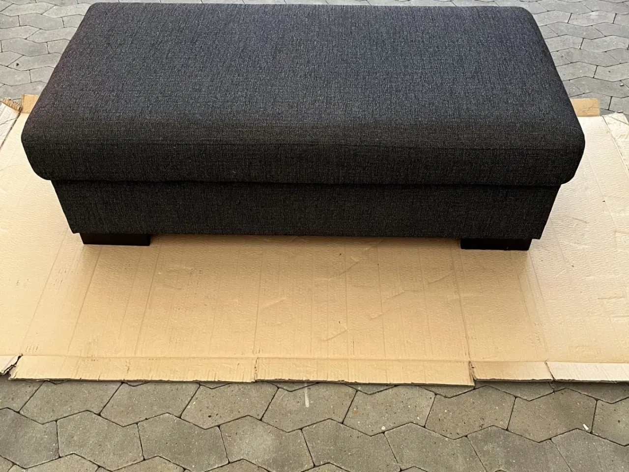 Billede 1 - lille seng/sofa med magasin