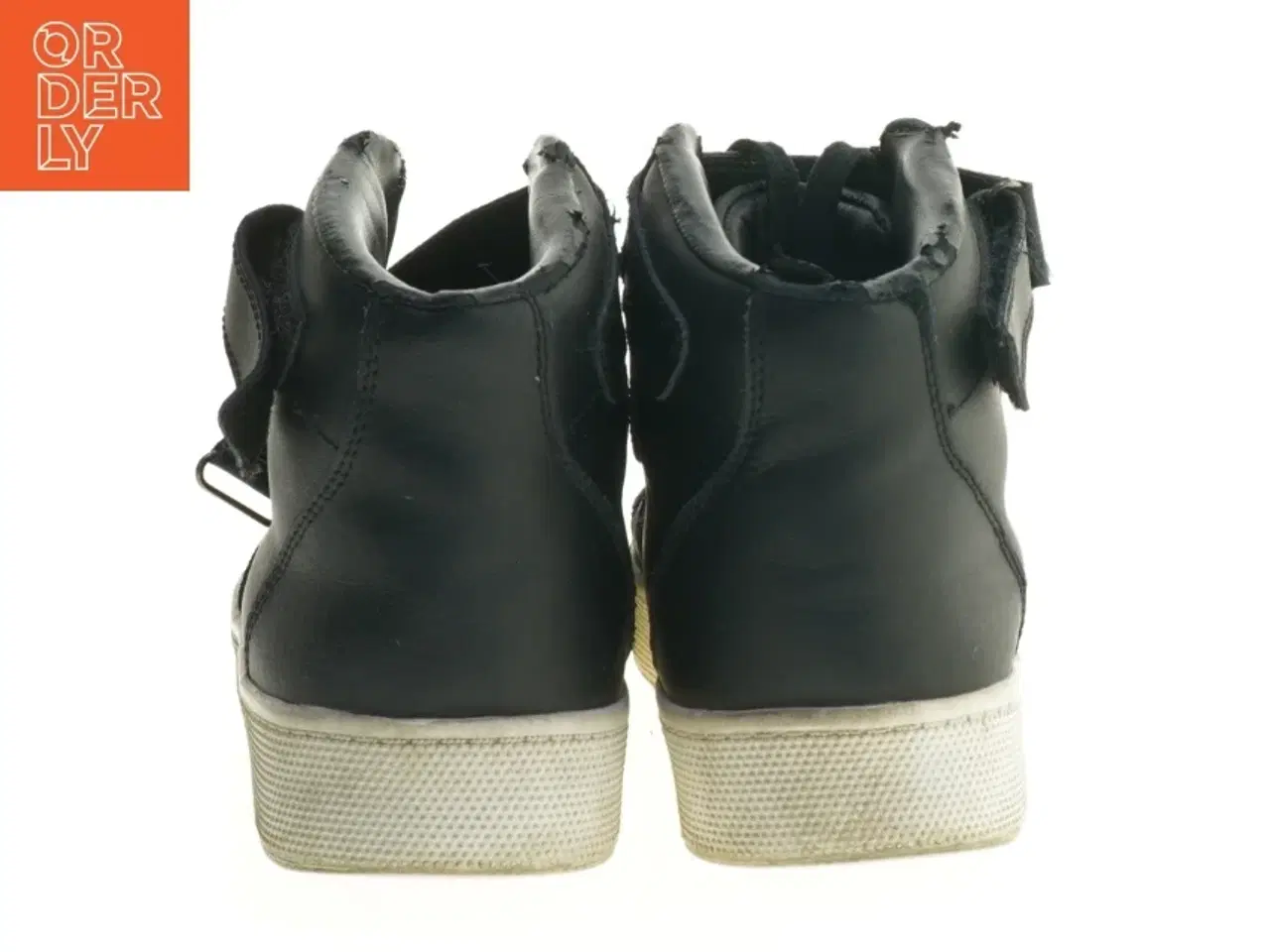 Billede 2 - Sort høj sneaker fra Mango (str. 40 )