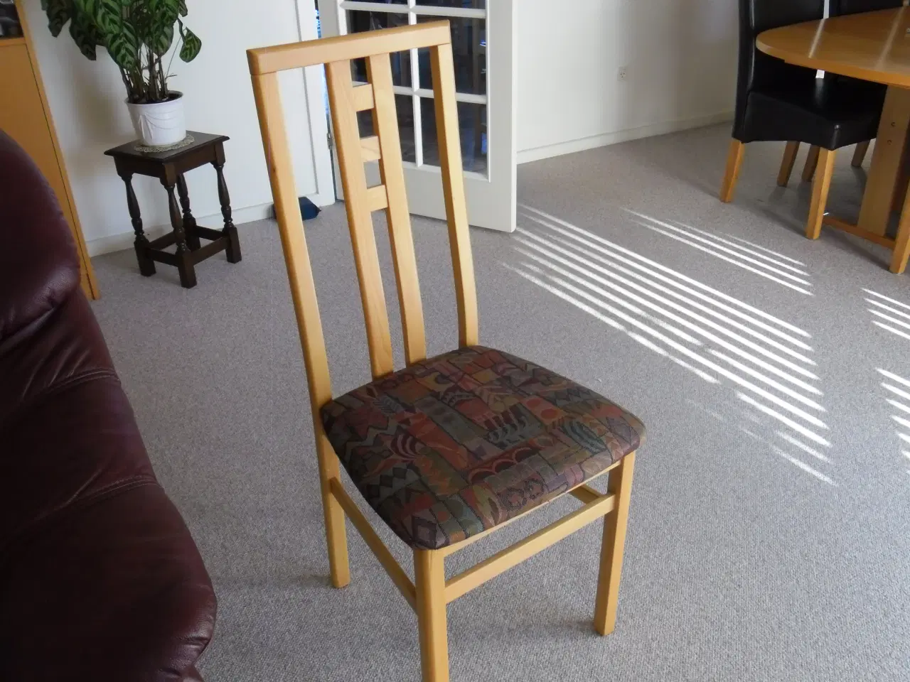 Billede 1 - Tre flotte Spisebordsstole