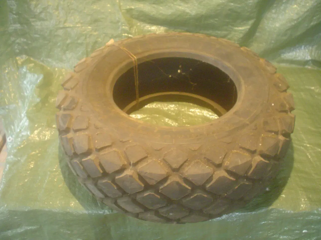 Billede 6 - J-F fælge og dæk