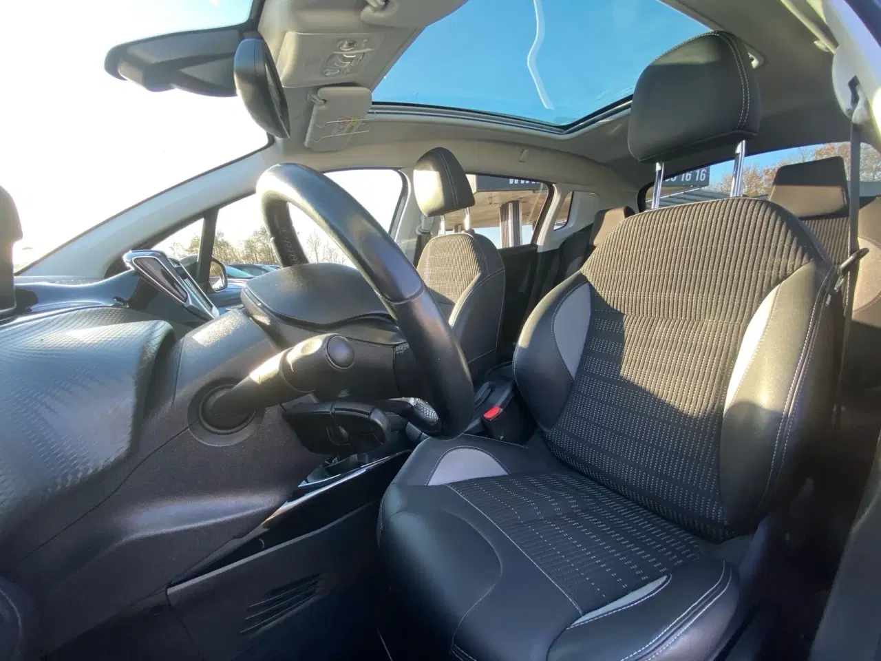 Billede 6 - Peugeot 2008 1,2 e-THP Edition Plus 110HK 5d