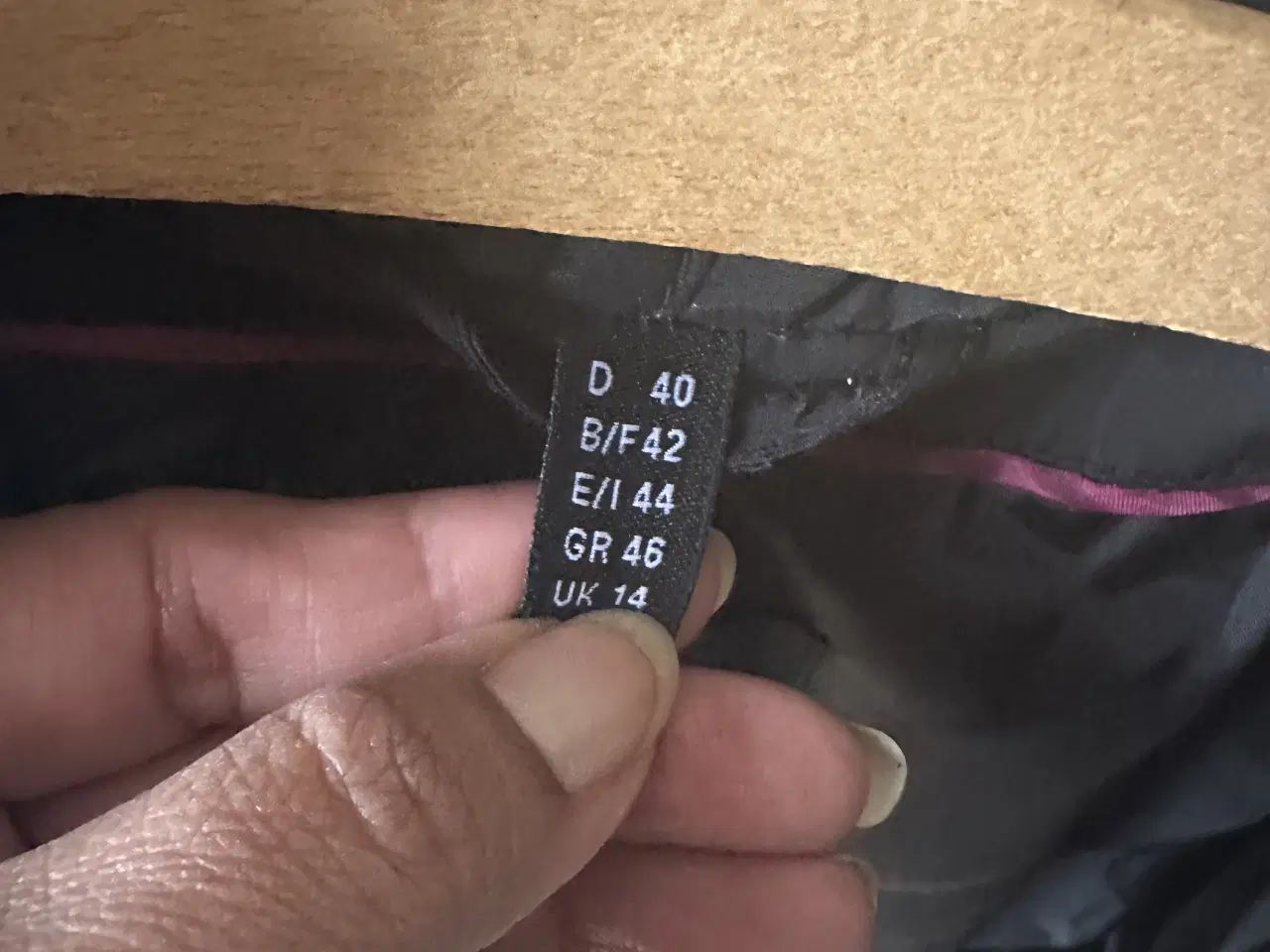 Billede 6 - Vinterjakke ( Barbara Lebek) 