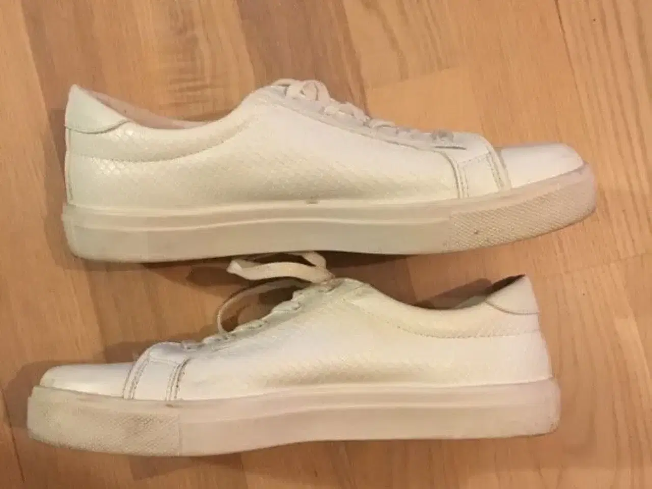 Billede 2 - Topshop sneakers str. 40