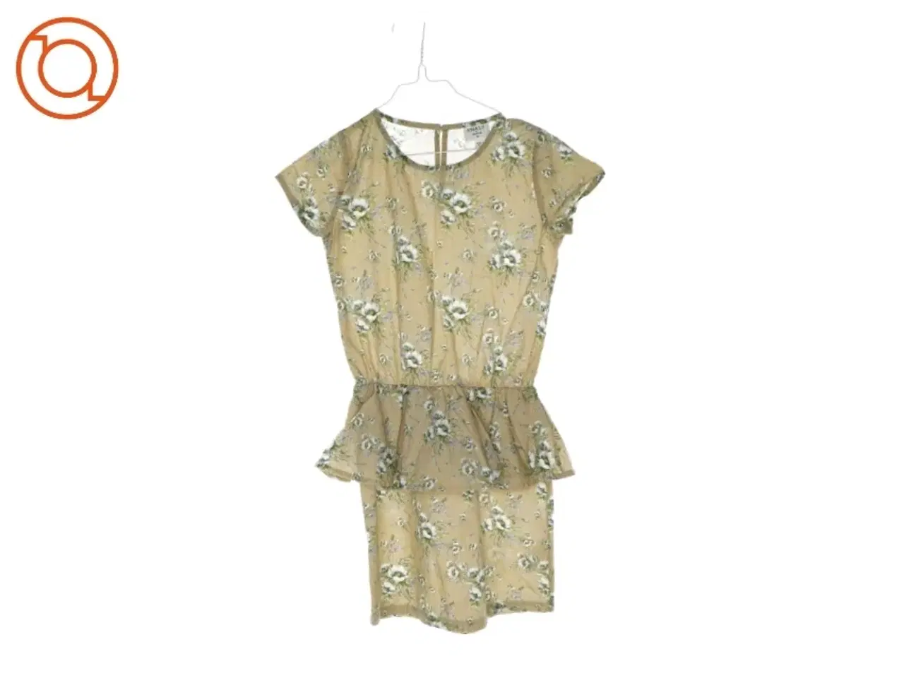 Billede 1 - Kjole fra Knast (str. 134 cm)