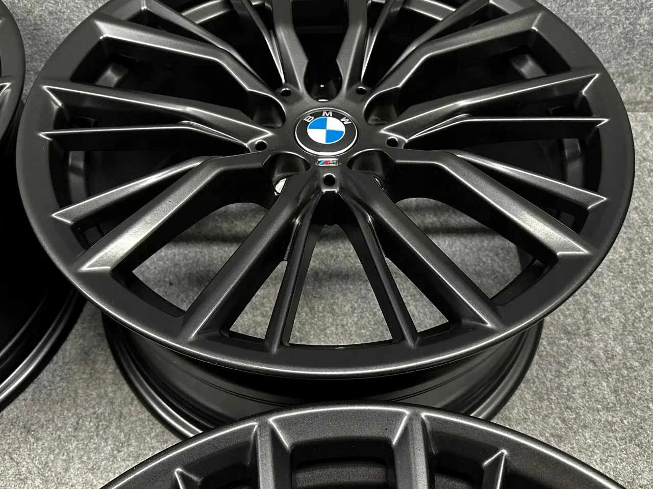 Billede 3 - BMW 3 G20 G21 18 7,5J og 8,5J x 18" 5x112