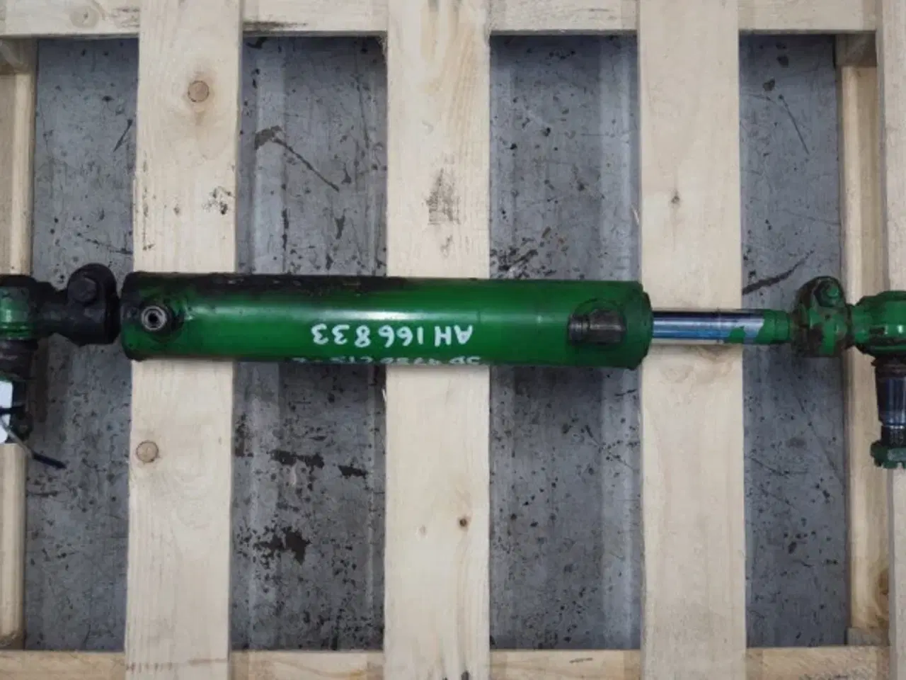 Billede 9 - John Deere 9780 CTS Styrecylinder AH166833