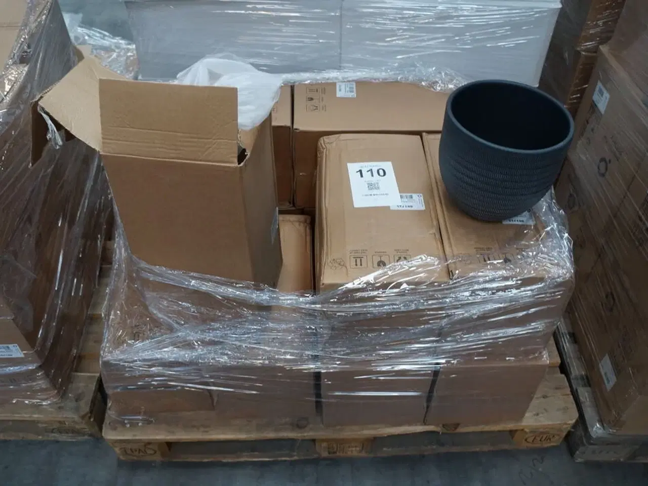 Billede 1 - Palle med diverse potter