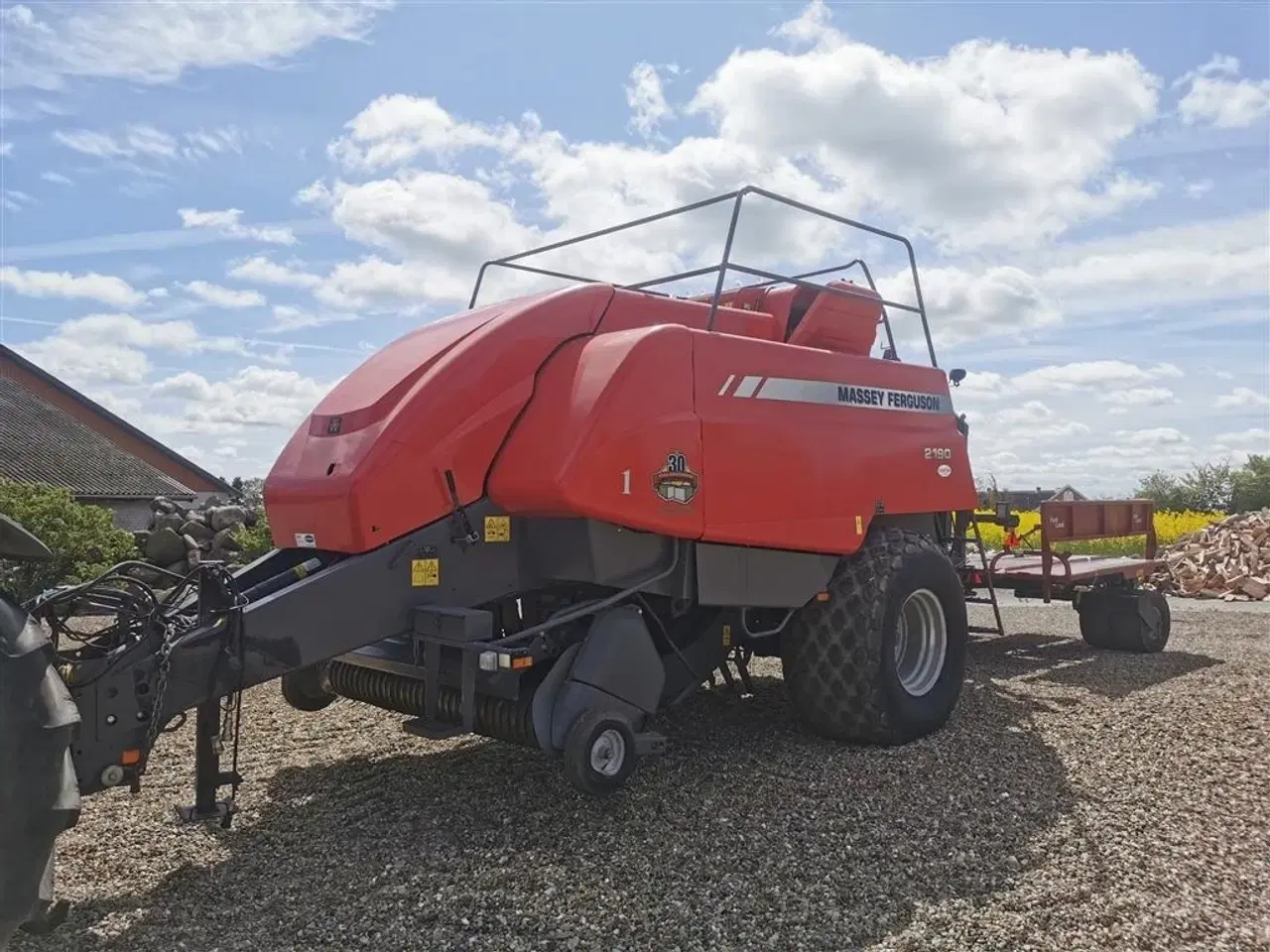 Billede 2 - Massey Ferguson 2190 m/parkland vogn 36000 baller Høst klar