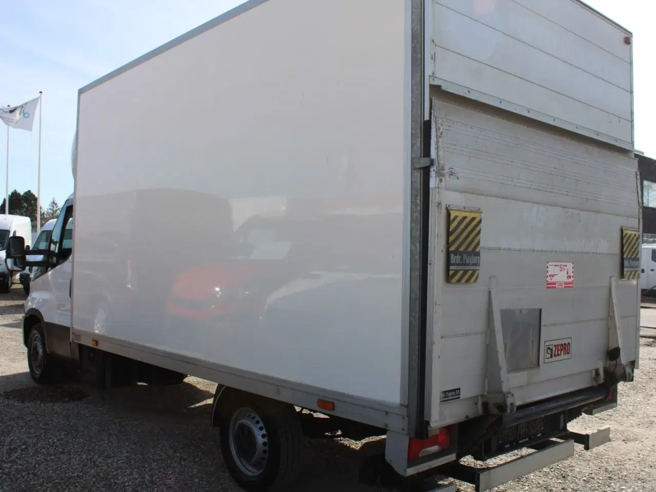Billede 7 - Iveco Daily 2,3 35S16 Alukasse m/lift AG8