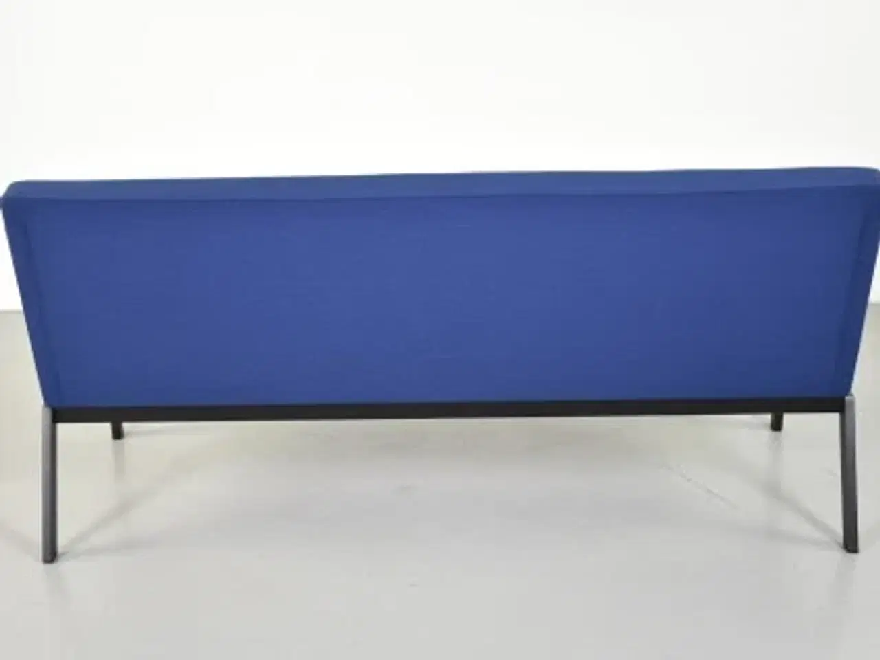 Billede 3 - Magnus olesen flow sofa i blå og sort