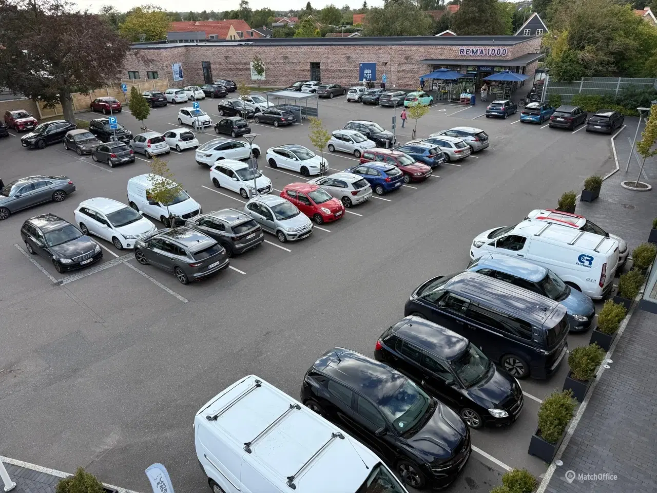 Billede 6 - Central beliggende butik Farum Hovedgade 48A