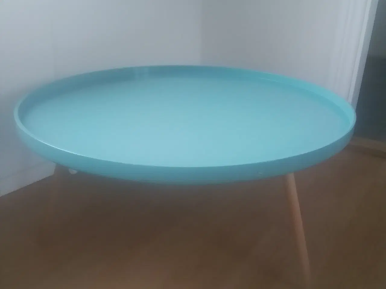 Billede 2 - Rundt typisk lavt bord