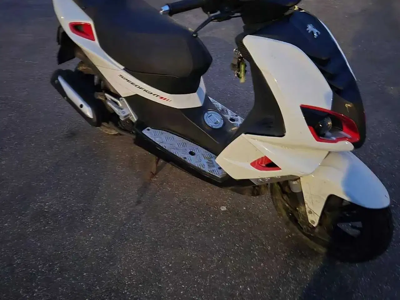 Billede 3 - Bytter min speedfight 4