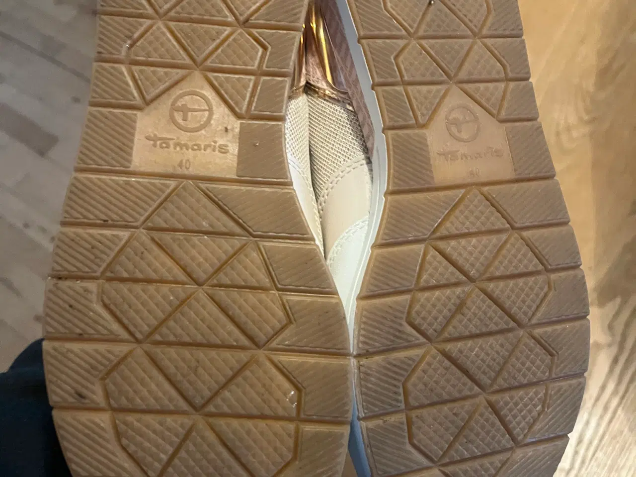 Billede 4 - Tamaris dame sneakers str 40