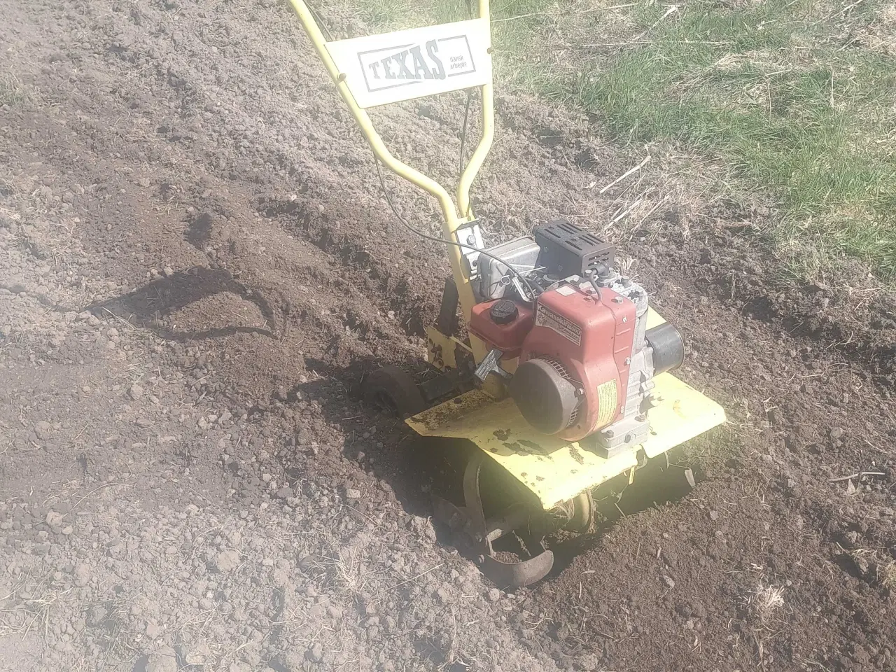 Billede 1 - Fræser udlejes. Nyserviceret, bare kør.