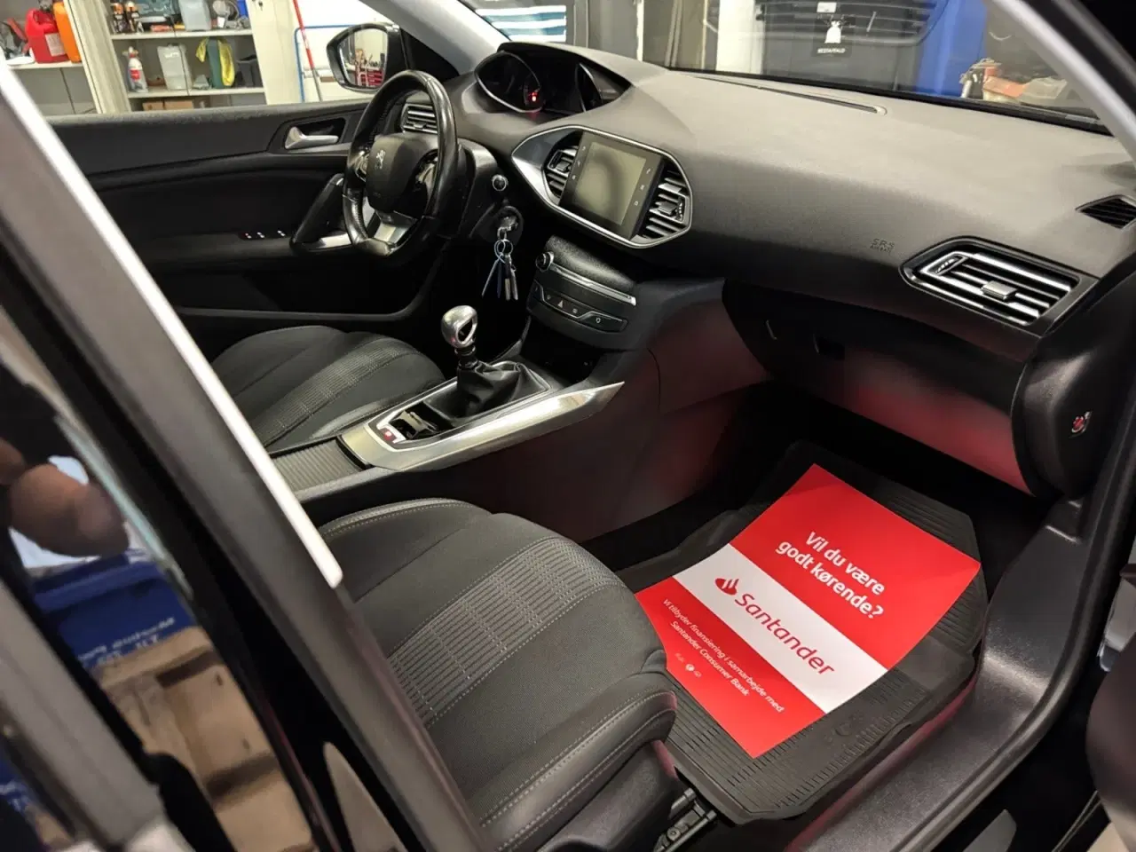 Billede 14 - Peugeot 308 1,6 BlueHDi 120 Allure Sky SW
