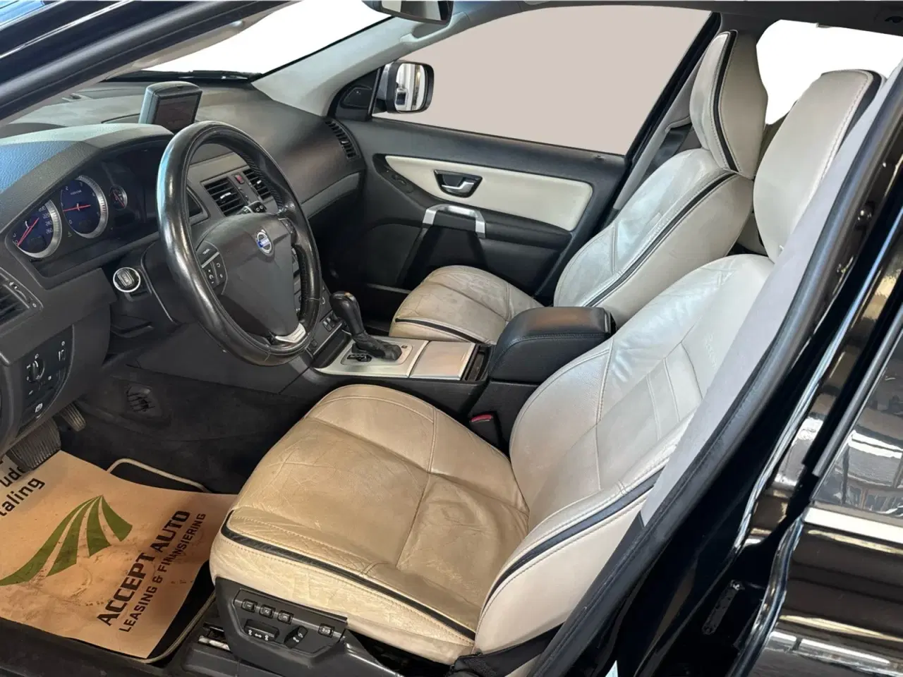 Billede 10 - Volvo XC90 2,4 D5 200 R-Design aut. AWD 7prs