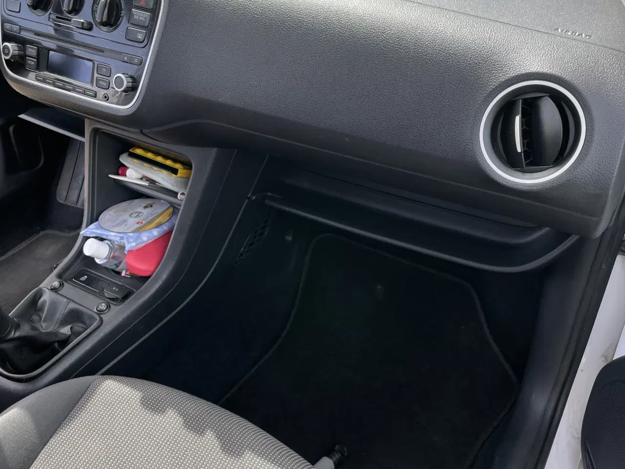 Billede 9 - Vw up 1.0 3 dørs sælges. 