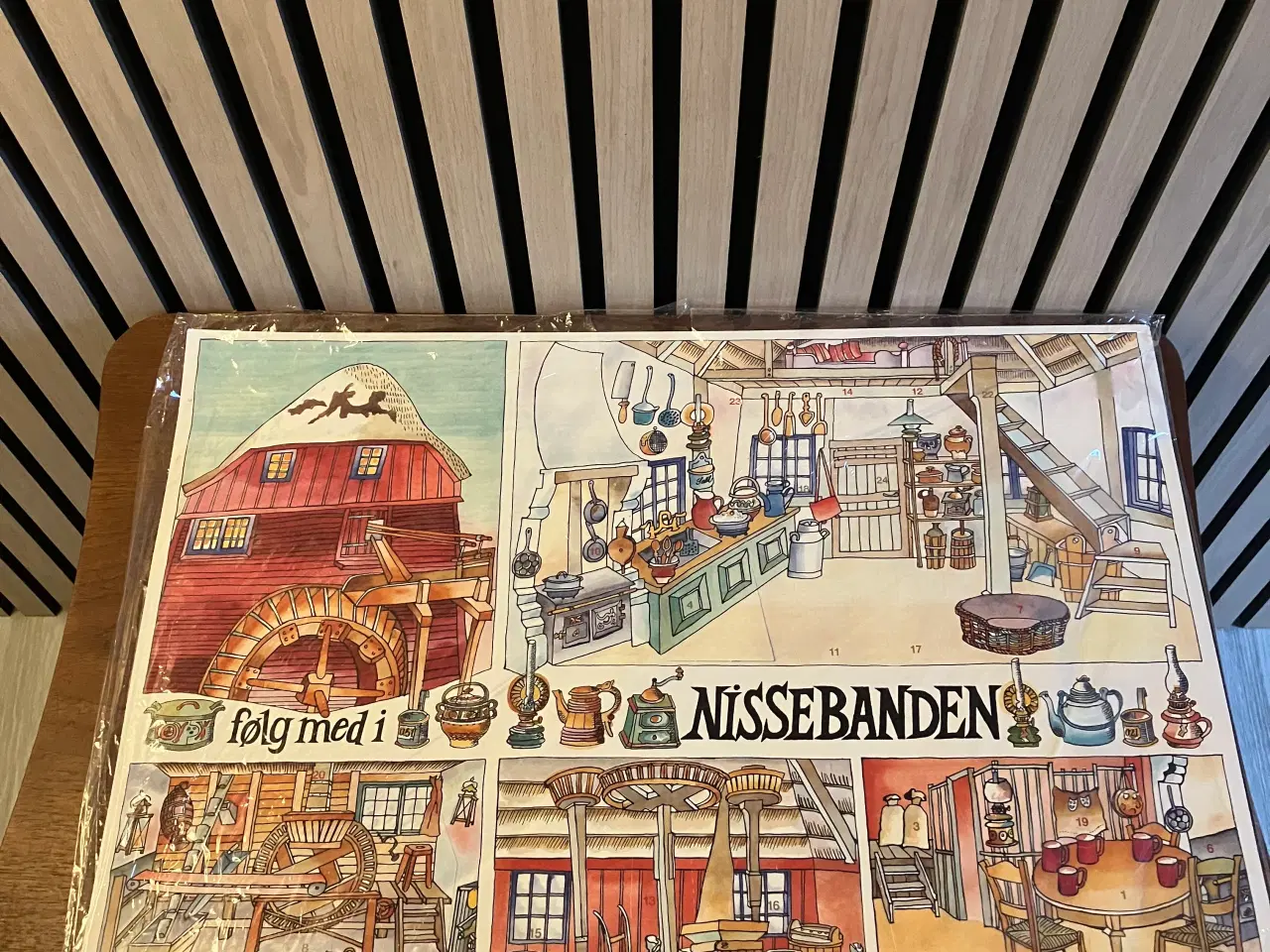 Billede 1 - Julekalender i pap : Nissebande fra 1992