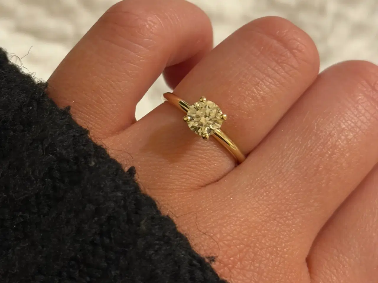 Billede 2 - Smuk 14K guldring med naturlig fancy yellow diaman