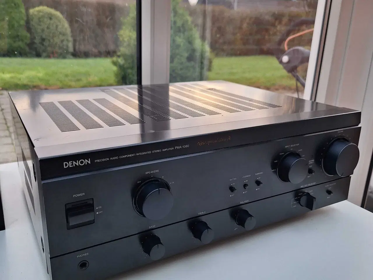 Billede 1 - Denon PMA-1060 integreret forstærker