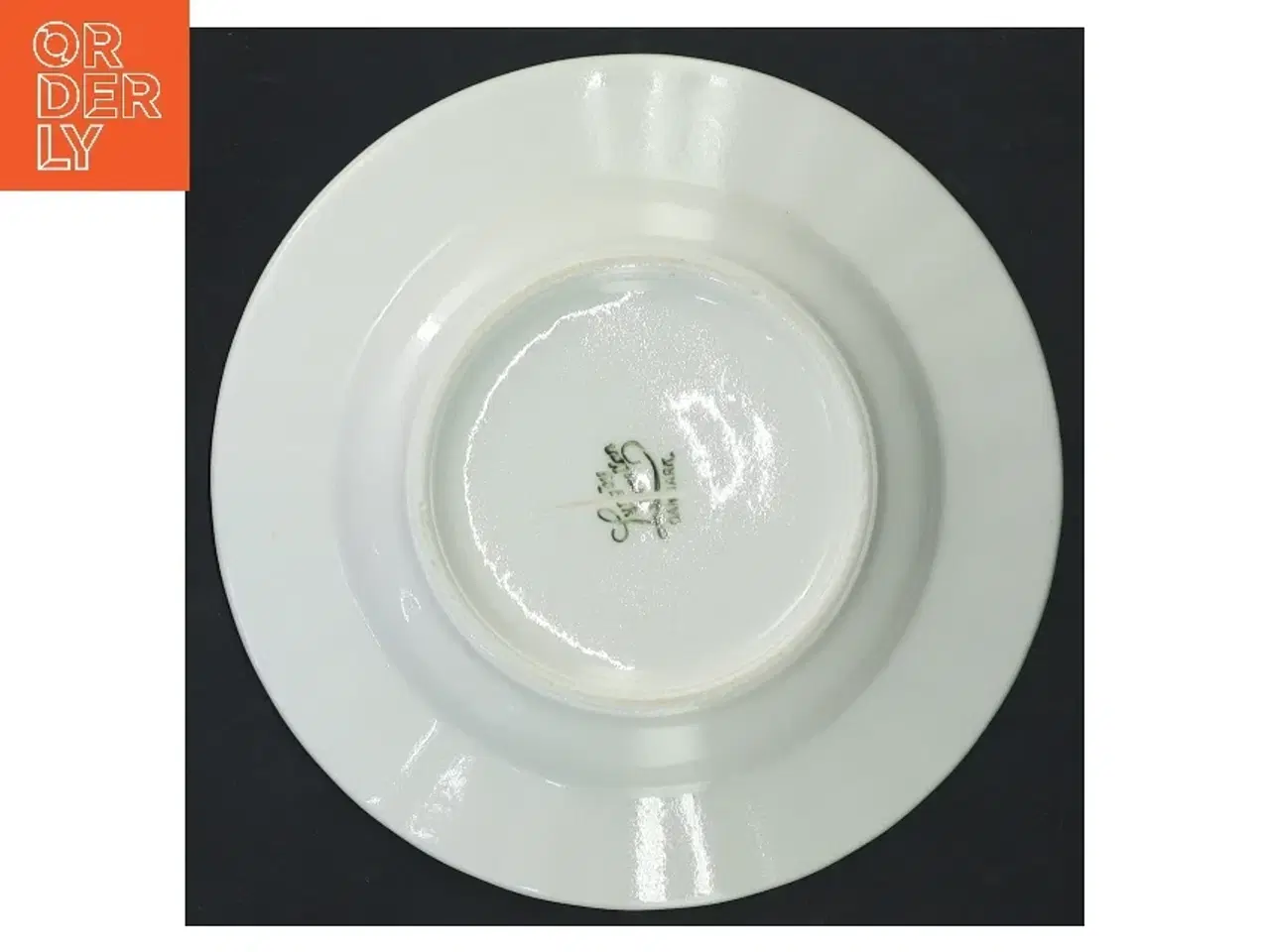 Billede 3 - Hvid porcelænstallerken fra Lyngby Porcellæn (str. Ø 15 cm)