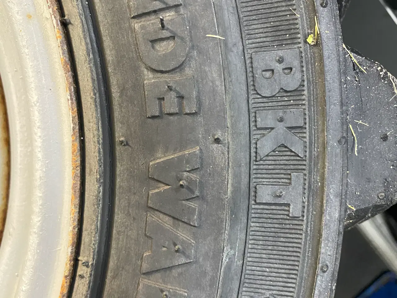 Billede 1 - BKT 27 x 8.50 x 15