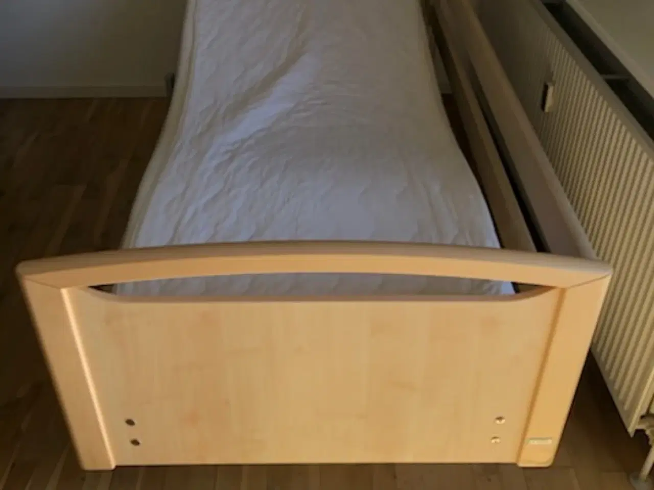 Billede 2 - Plejeseng (Magnolia 1 model)