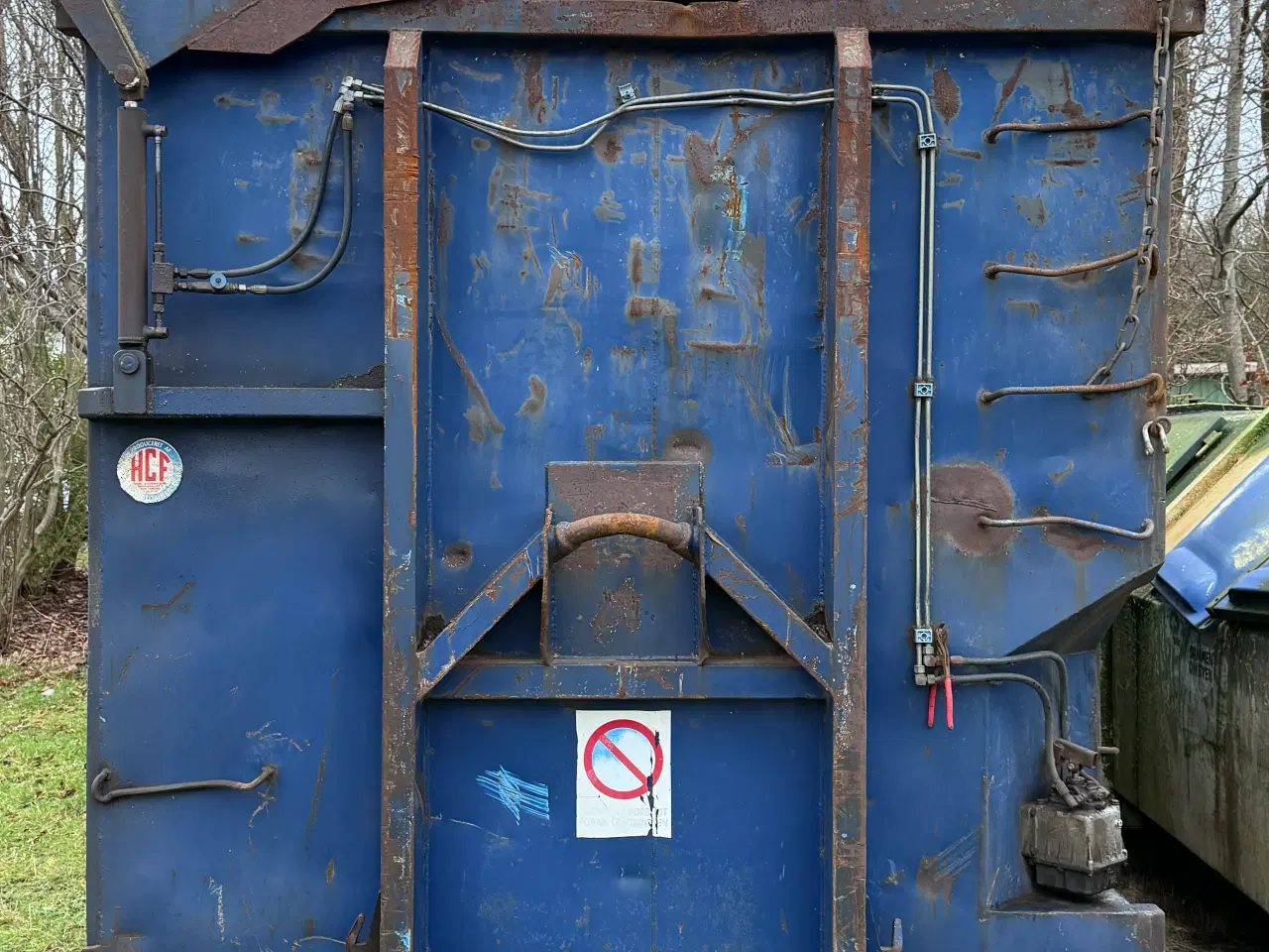 Billede 2 - Container med låg 