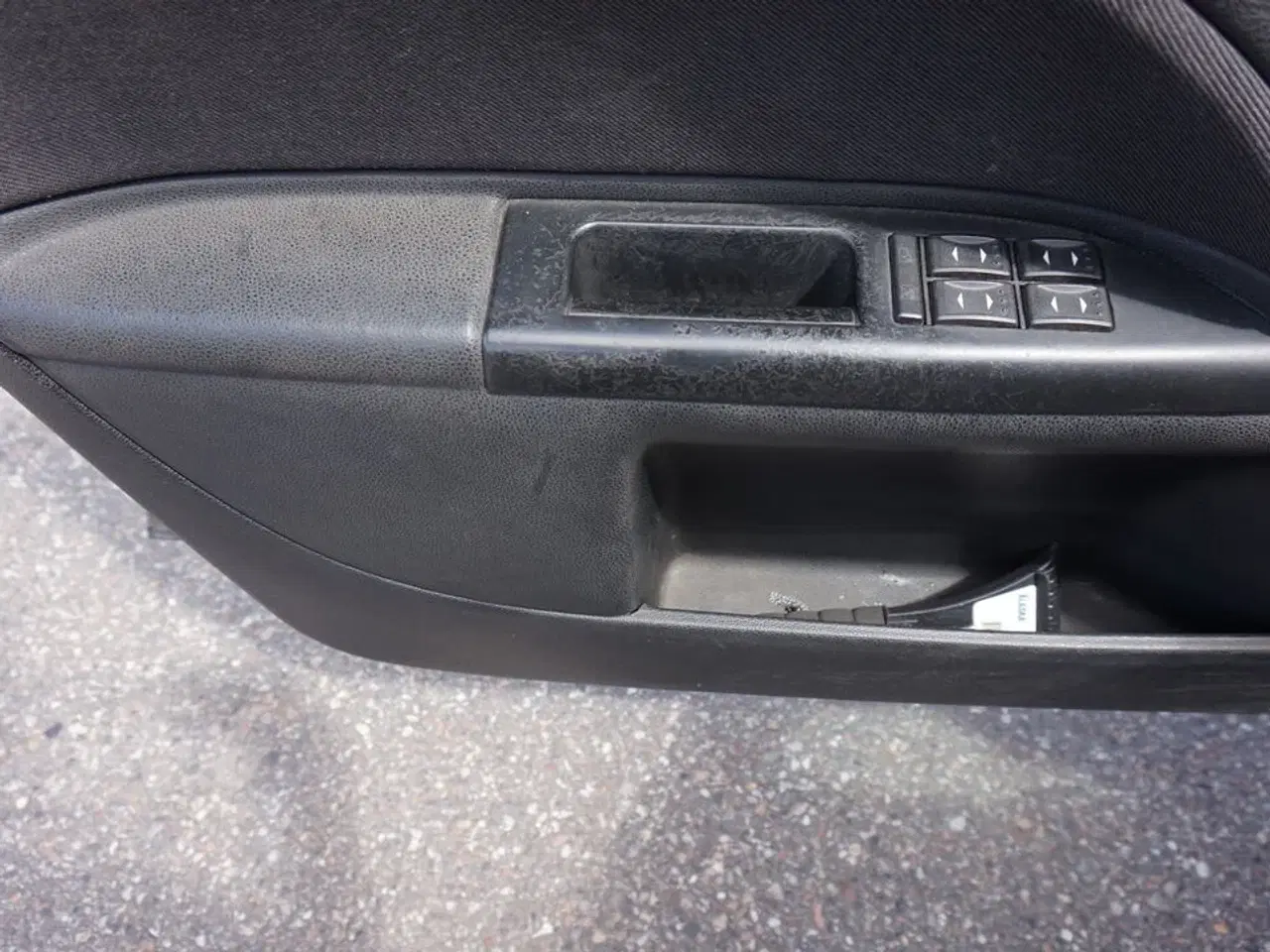 Billede 14 - Ford Mondeo 2.0 Benzin Årgang 2004 (momsfri)