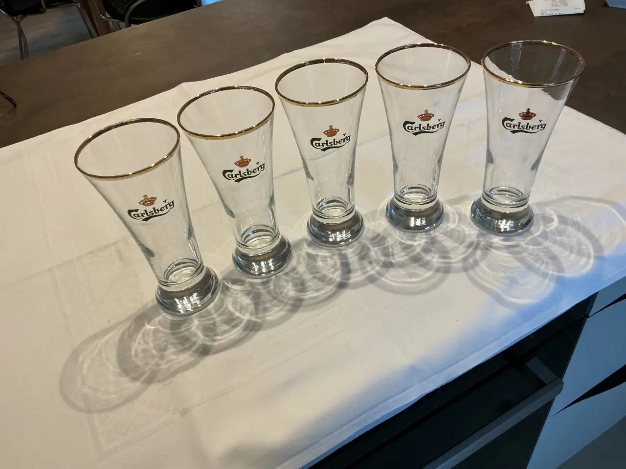 Billede 1 - Carlsberg ølglas med guldkant 