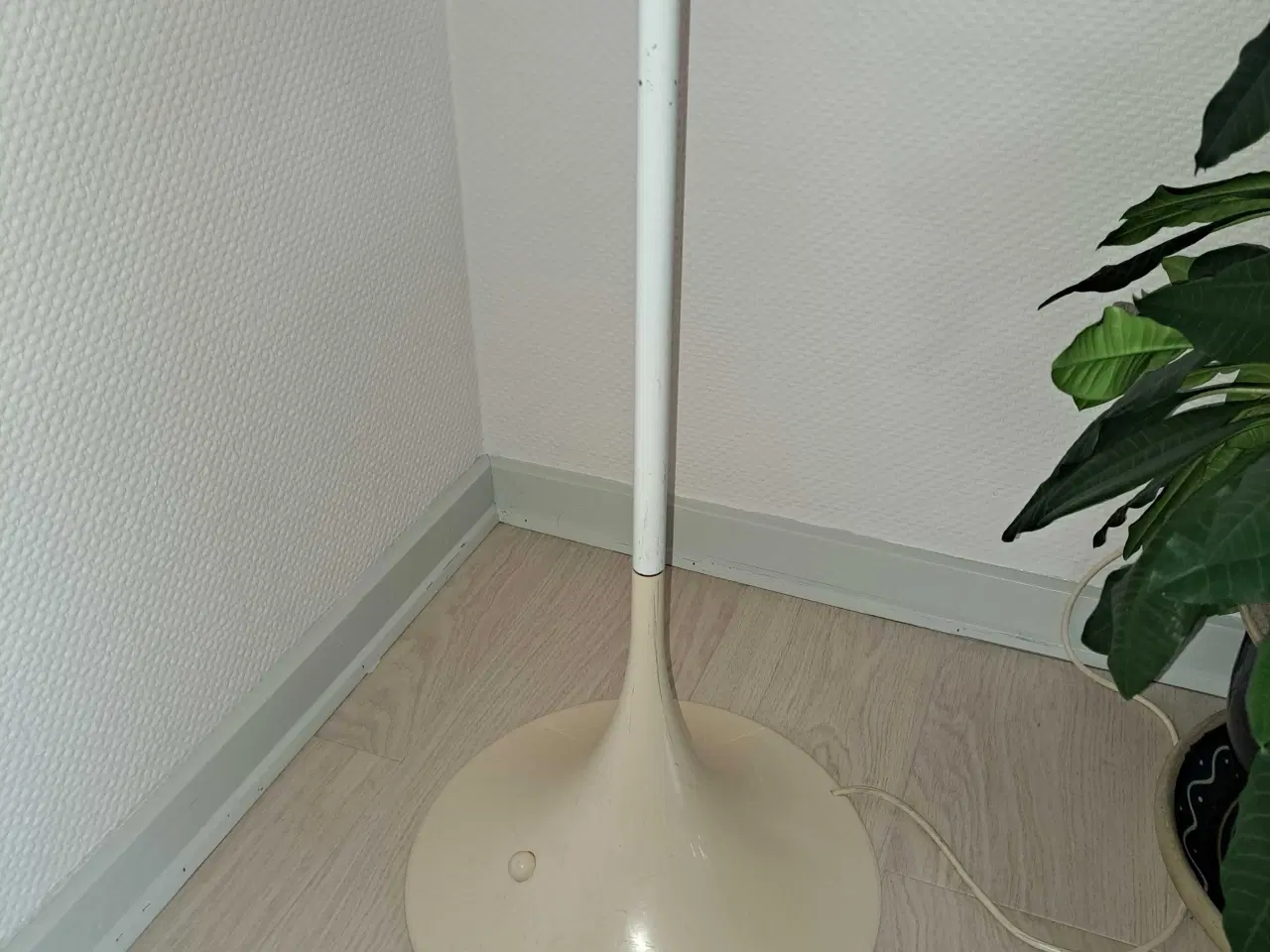 Billede 3 - Panthella standerlampe i fin stand