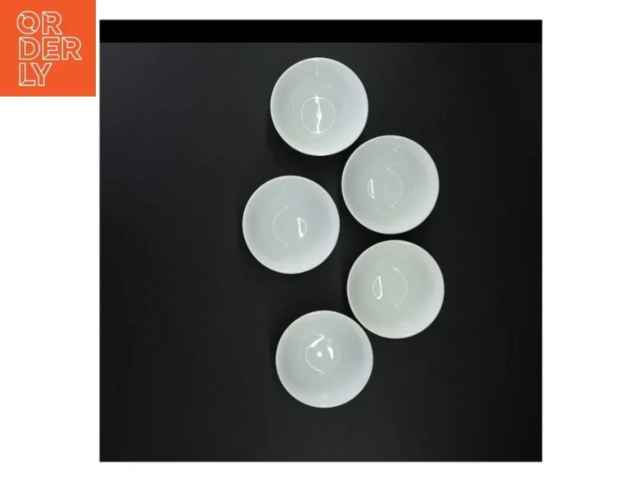 Billede 2 - Sæt af hvide porcelænsskåle fra Raadvad (str. 10 x 6 cm)