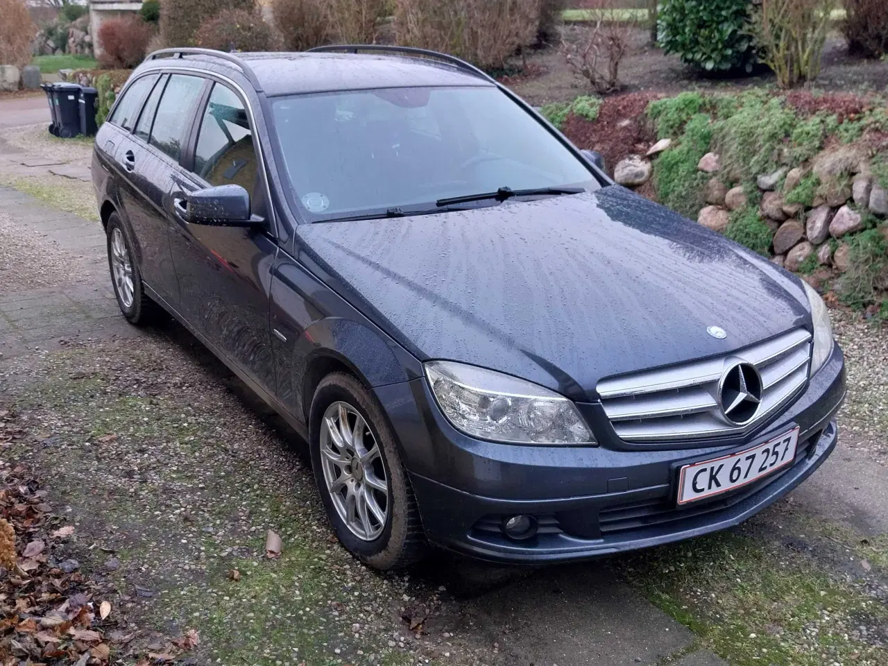 Billede 14 - Velholdt Mercedes c180 2010